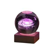 Laden Sie das Bild in den Galerie-Viewer, 🪄Weihnachtsrabatt-50% Rabatt✨3D Galaxy Kristallkugel Nachtlicht Dekorlampe
