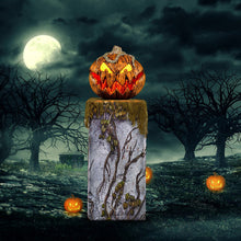 Laden Sie das Bild in den Galerie-Viewer, 2023 Neu für Spirit Halloween Gourdo Animatronic

